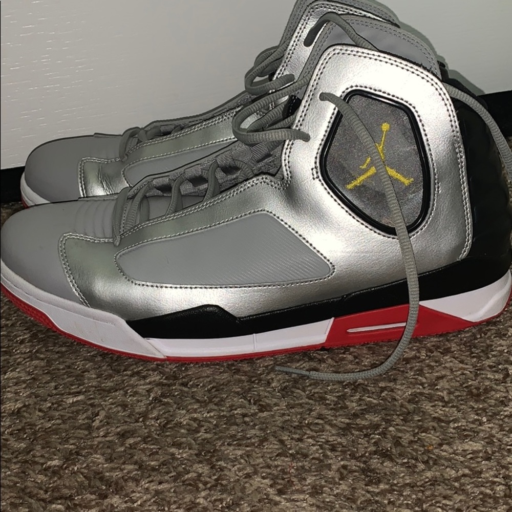 Air Jordan flight luminary